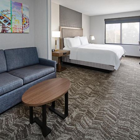 Best Western Valencia/Six Flags Inn & Suites Santa Clarita Buitenkant foto