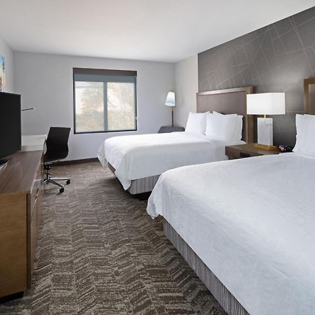 Best Western Valencia/Six Flags Inn & Suites Santa Clarita Buitenkant foto
